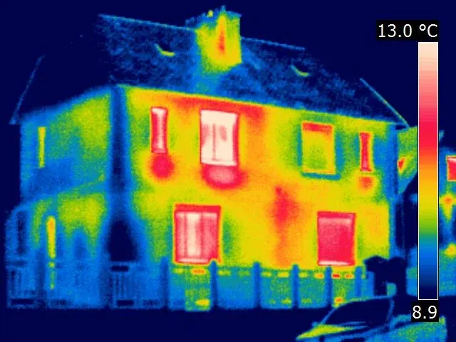 Thermographie infrarouge d&rsquo;une fa&ccedil;ade